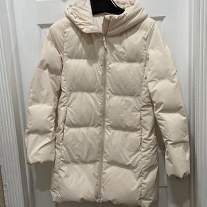 Uqnlo down jacket.